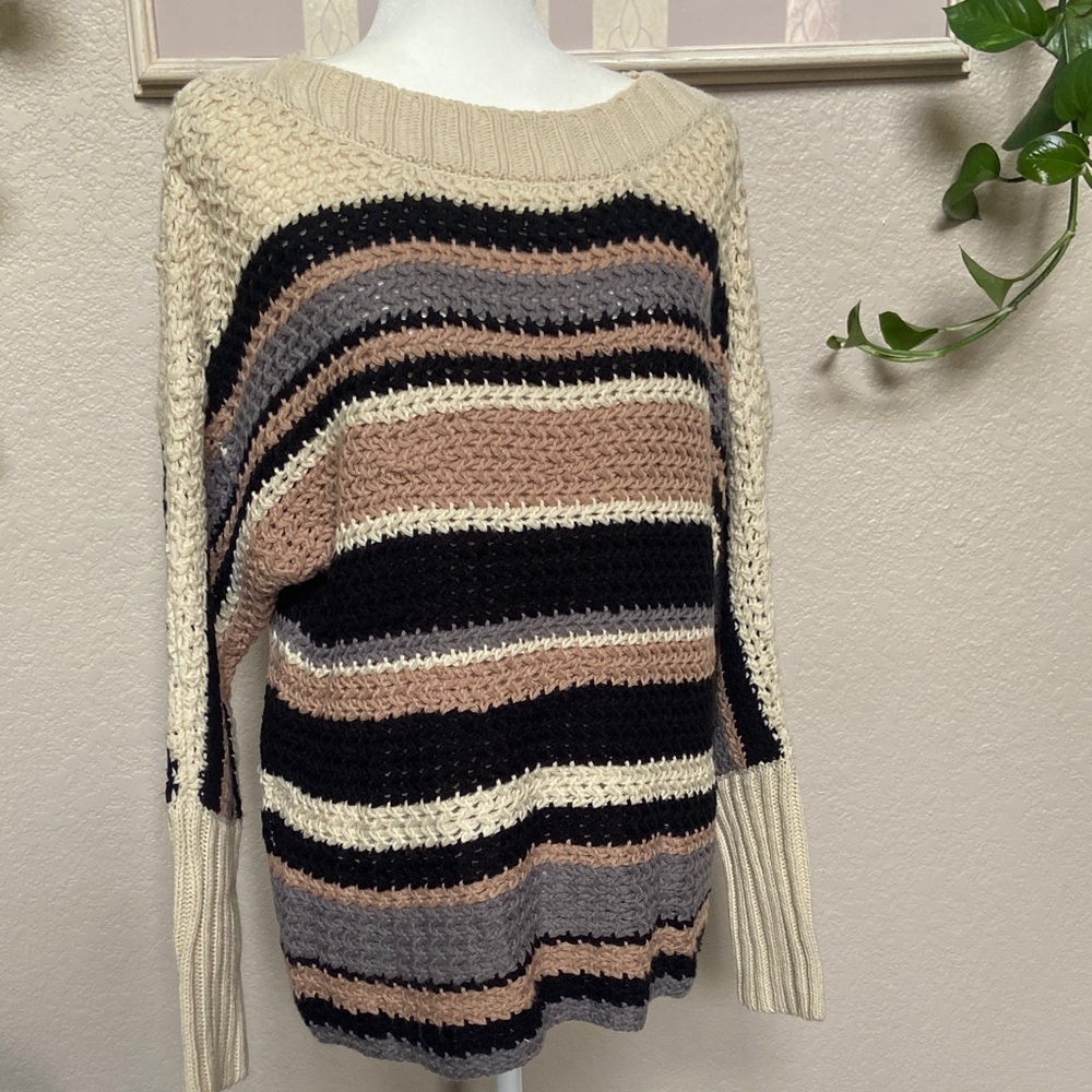 Multicolor Striped Loose-knit Oversized Sweater, size XS Daytrip brand. - Picture 4 of 8